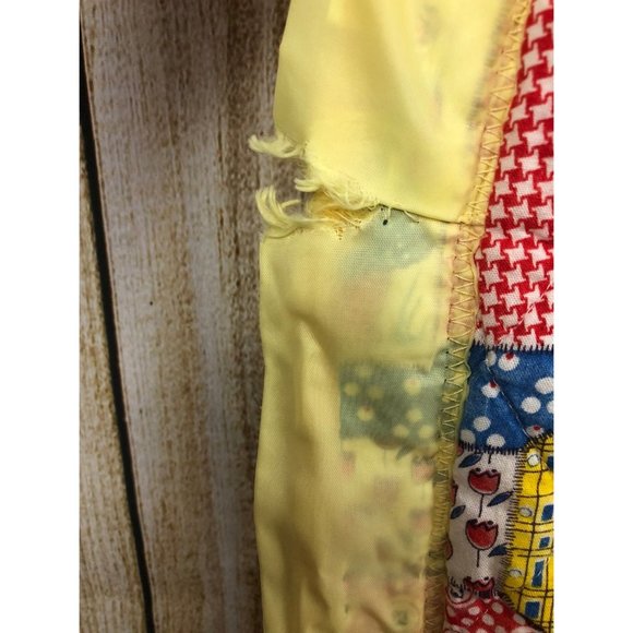 Vtg Baby Blanket Quilt Satin Trim 38" x 45" Rag Doll Theme Smocked Smocking - Picture 12 of 12